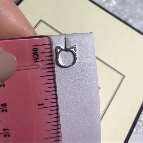 Sterling Silver 925 Cat Stud Earrings - Picture 5 of 5